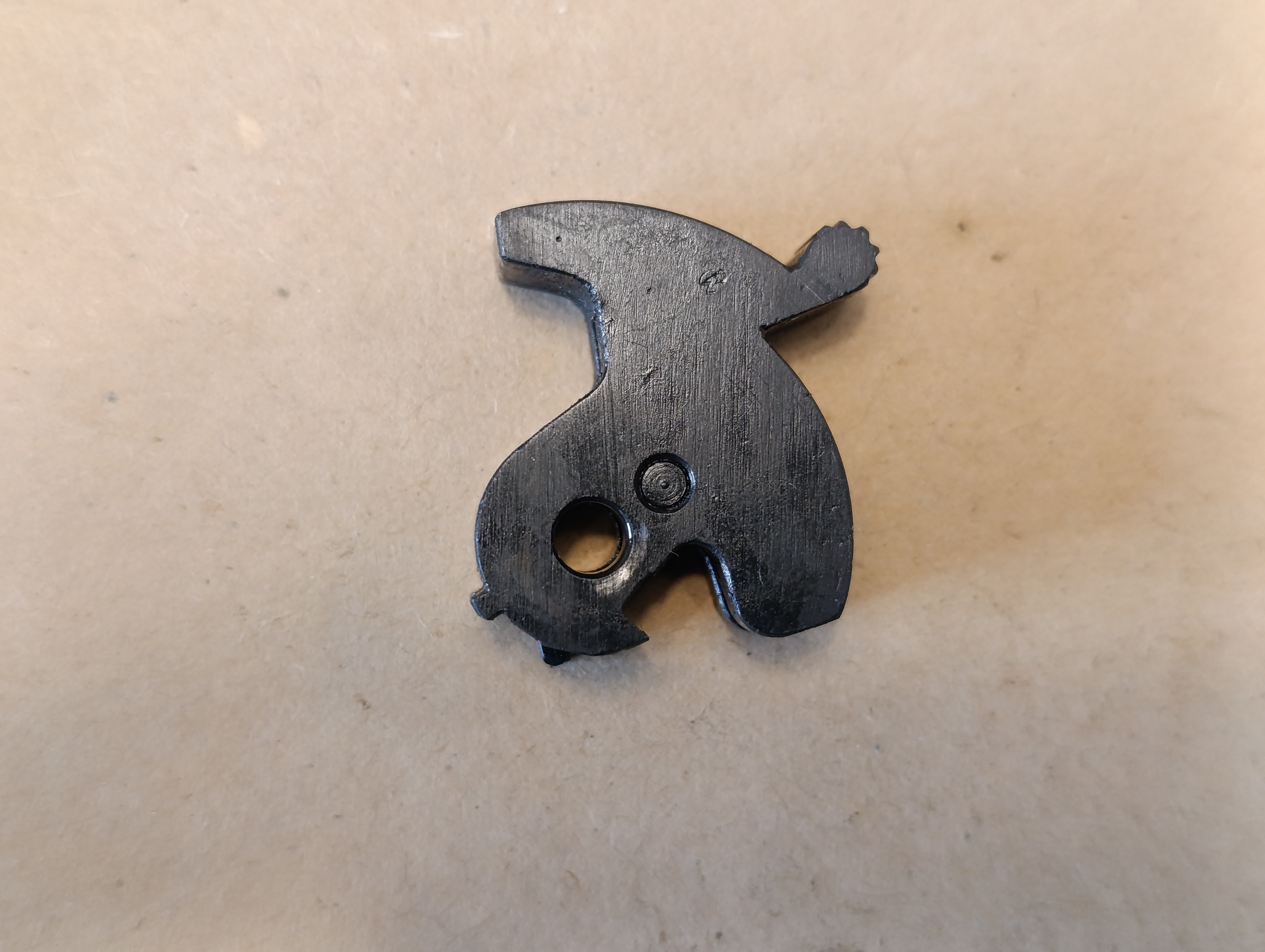 Hahn + Stift für Hahnstange für Pistole Mauser HSC 7,65