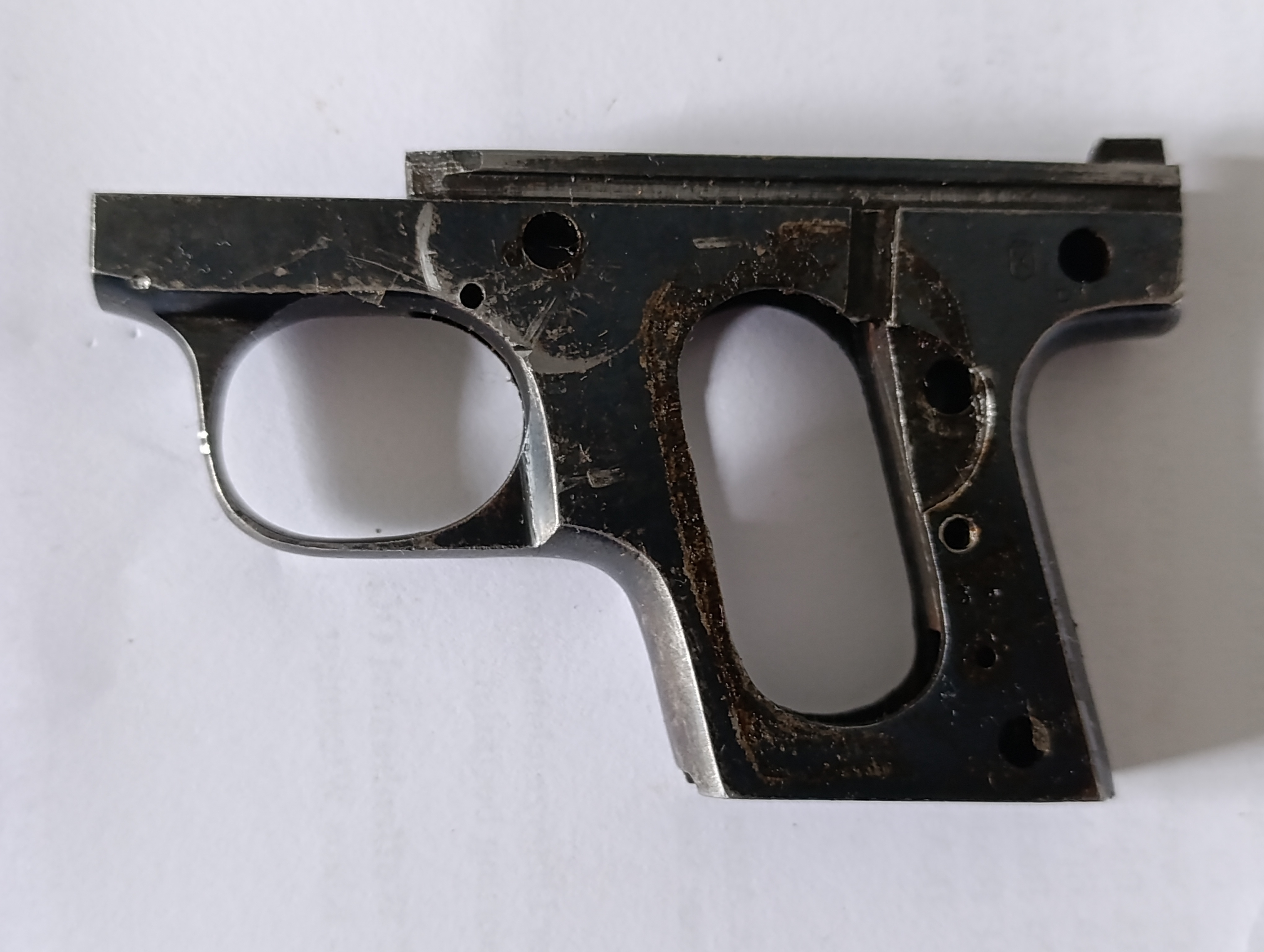 Griffstück für Pistole Continental 6,35