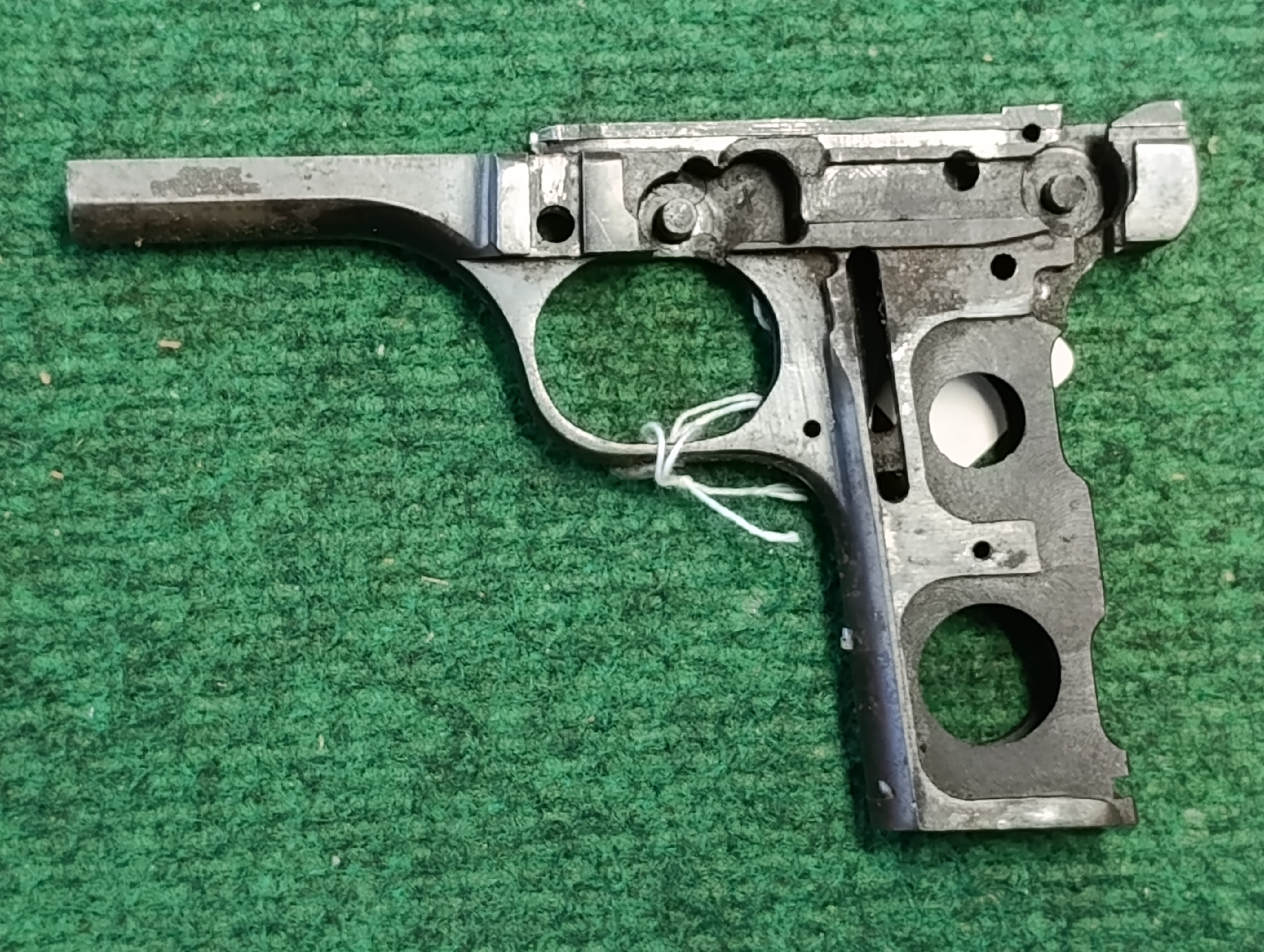 Griffstück für Pistole CZ 27
