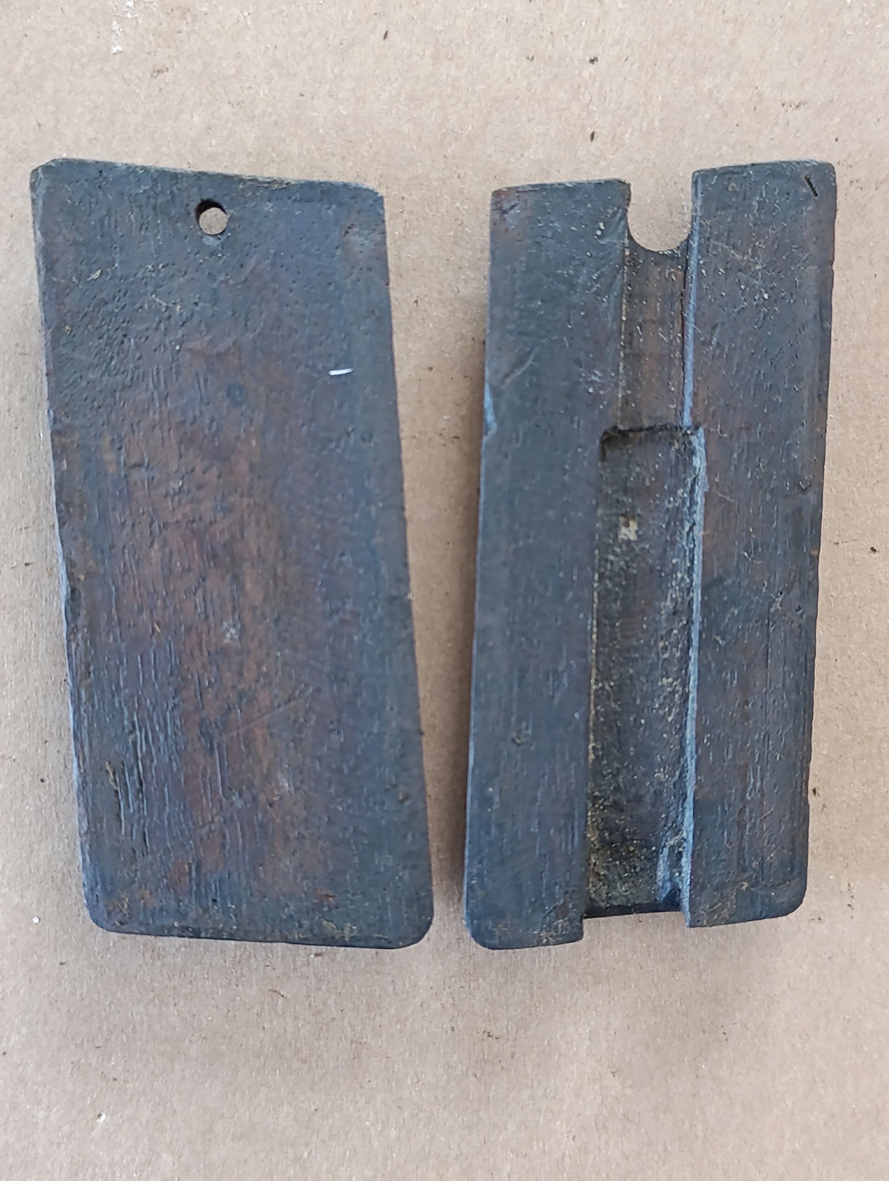 Griffschalen für Steyr M 1912