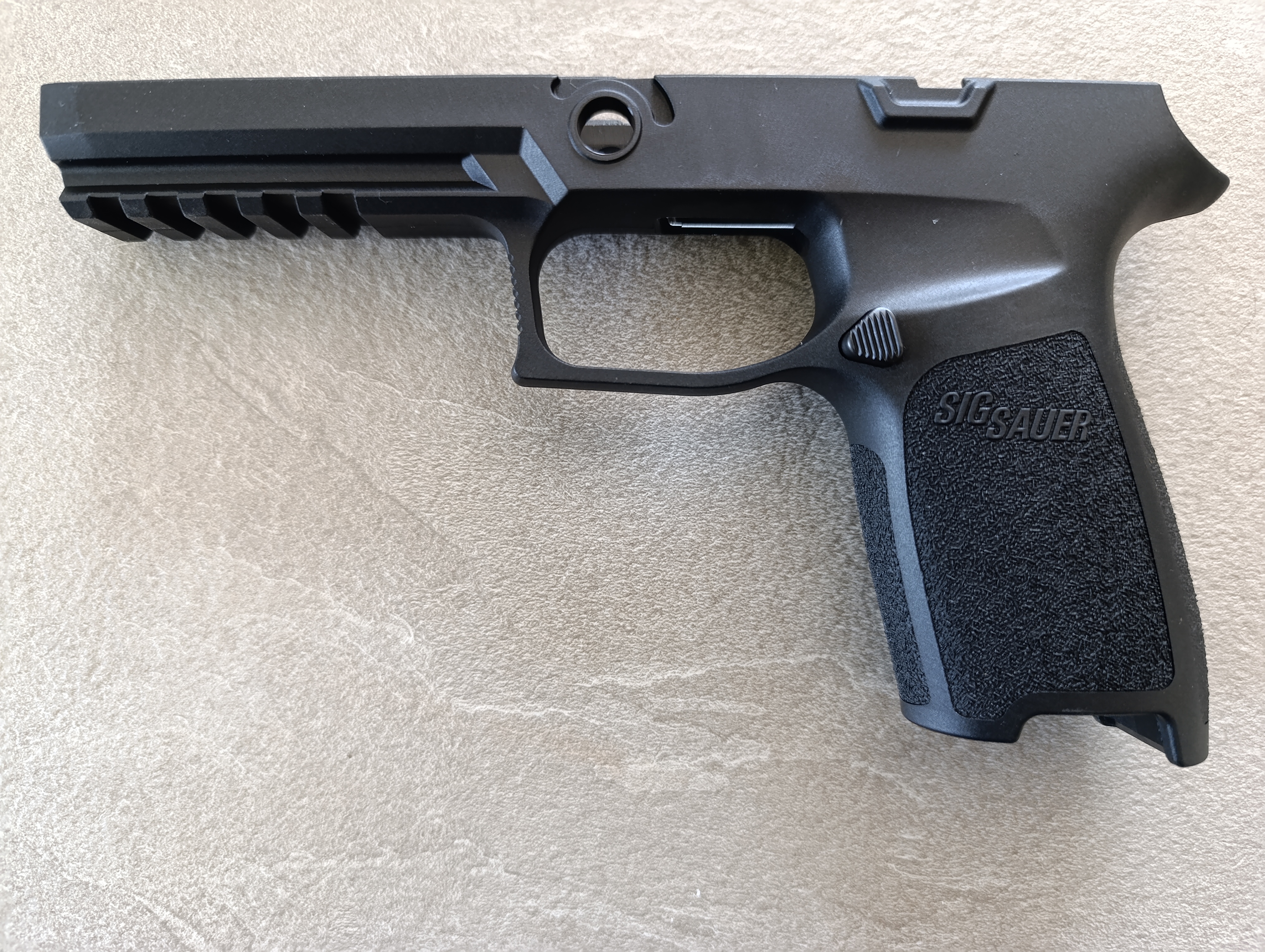Griffstück SIG P 250/320 Fullsize Black Medium 9mm