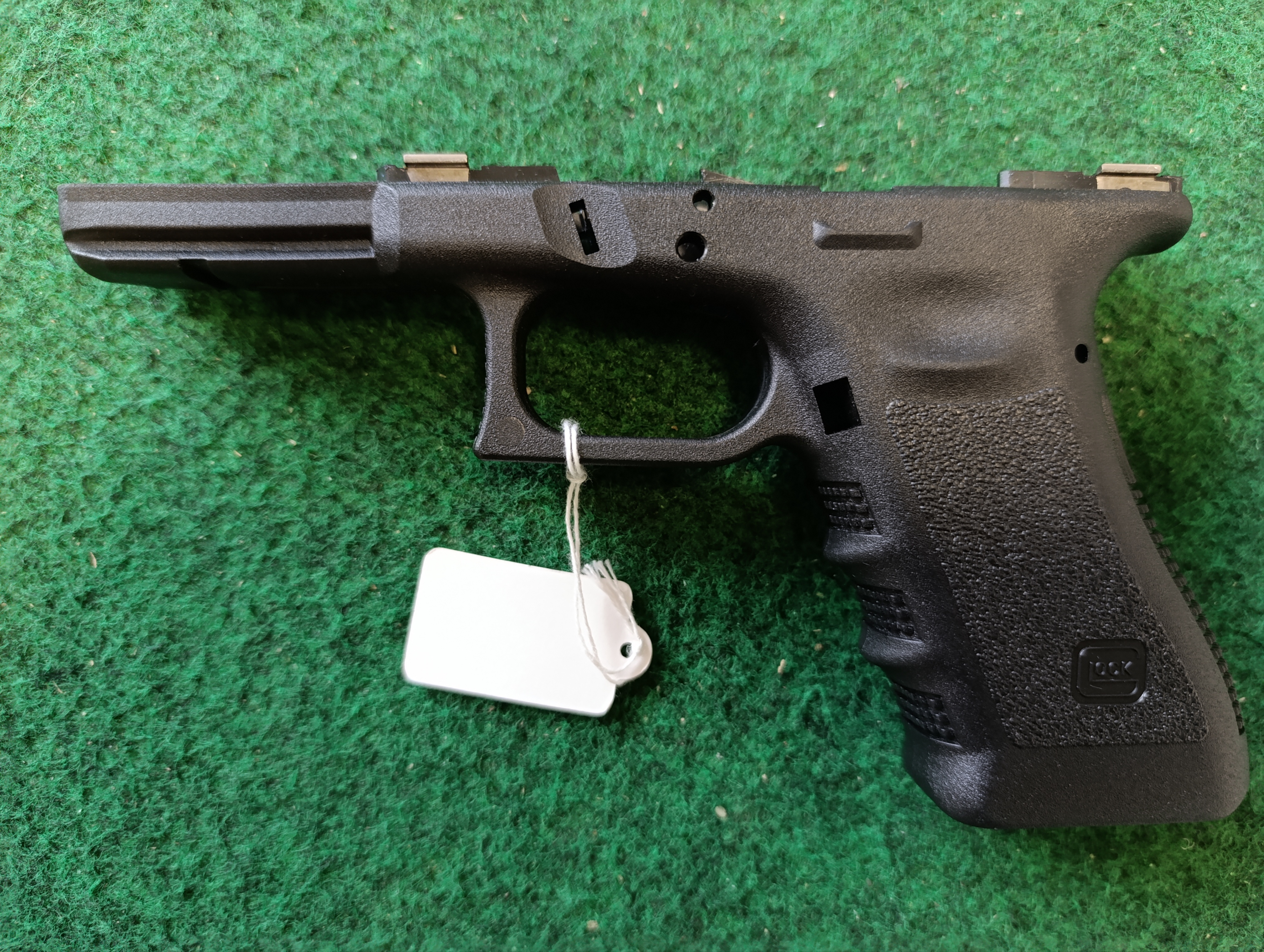 !! Lager Abverkauf !! Glock Griffstück 18 leer