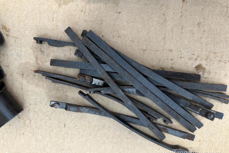 Ringhalterfeder Mod.98 Jugo Ringhalterfeder Mod.98 Jugo