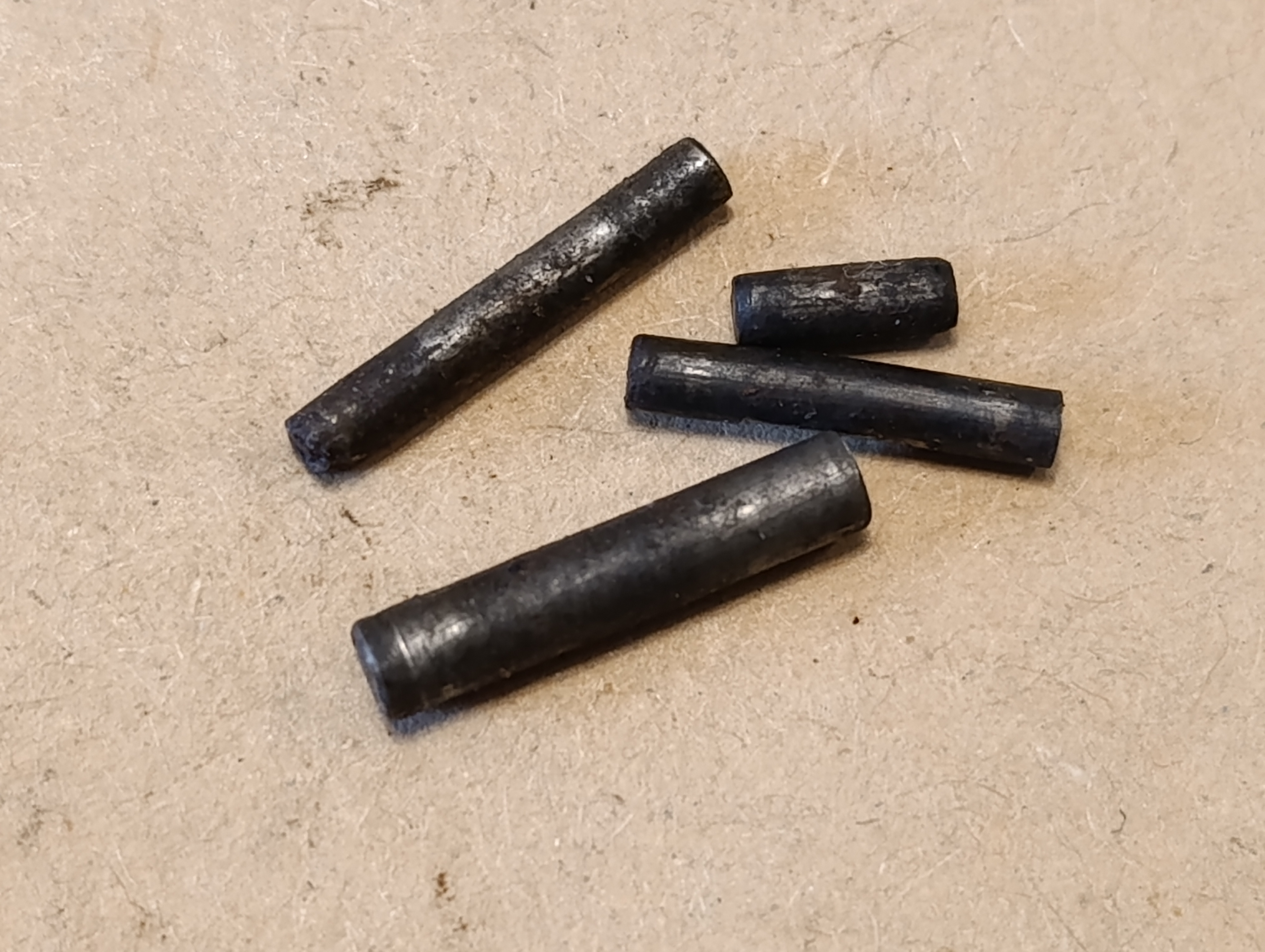 Bolzenkonvolut für Pistole Frommer Stop 7,65