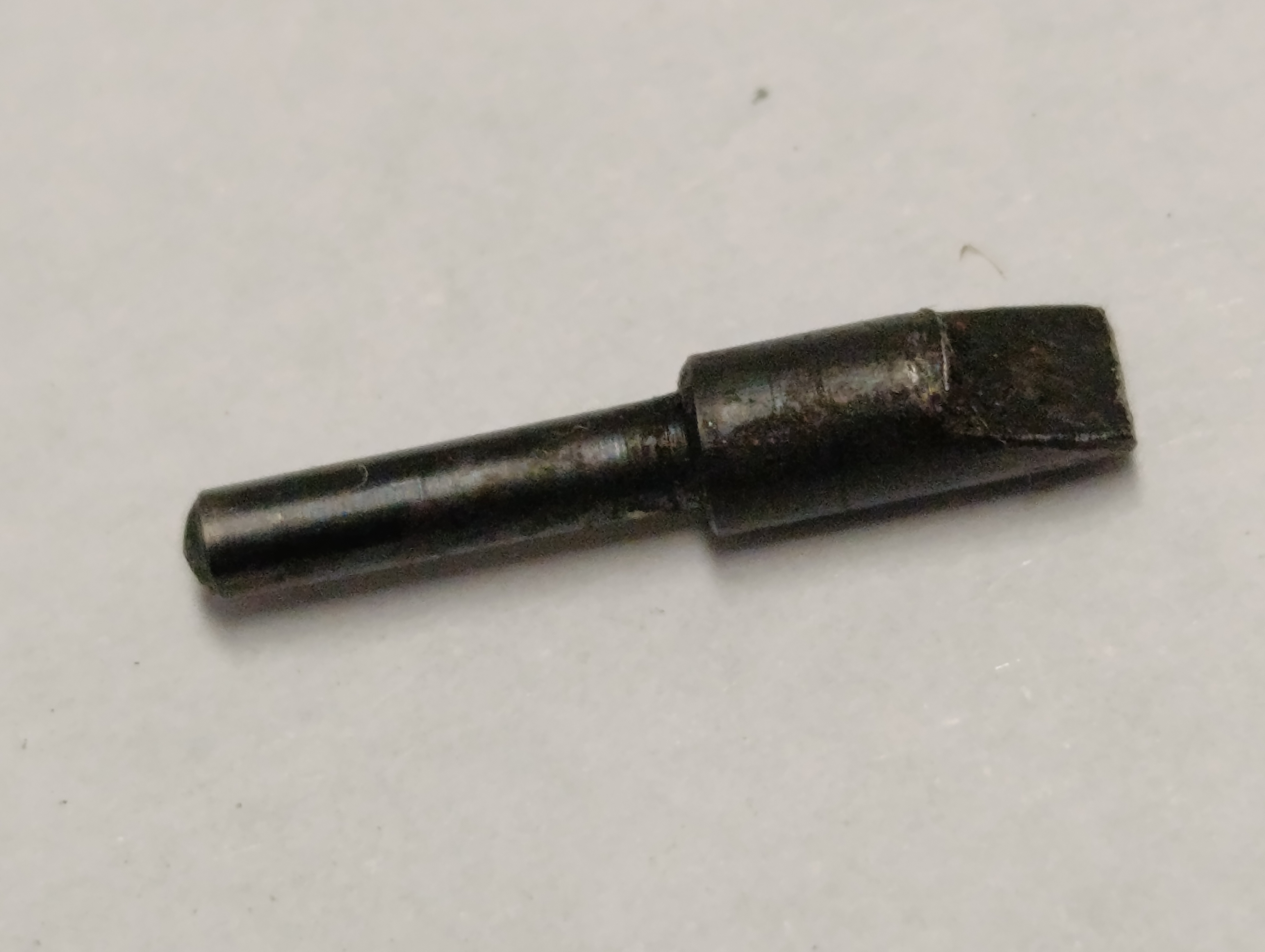 Auszieherbolzen für UNIQUE Mod. Rr 51 Police