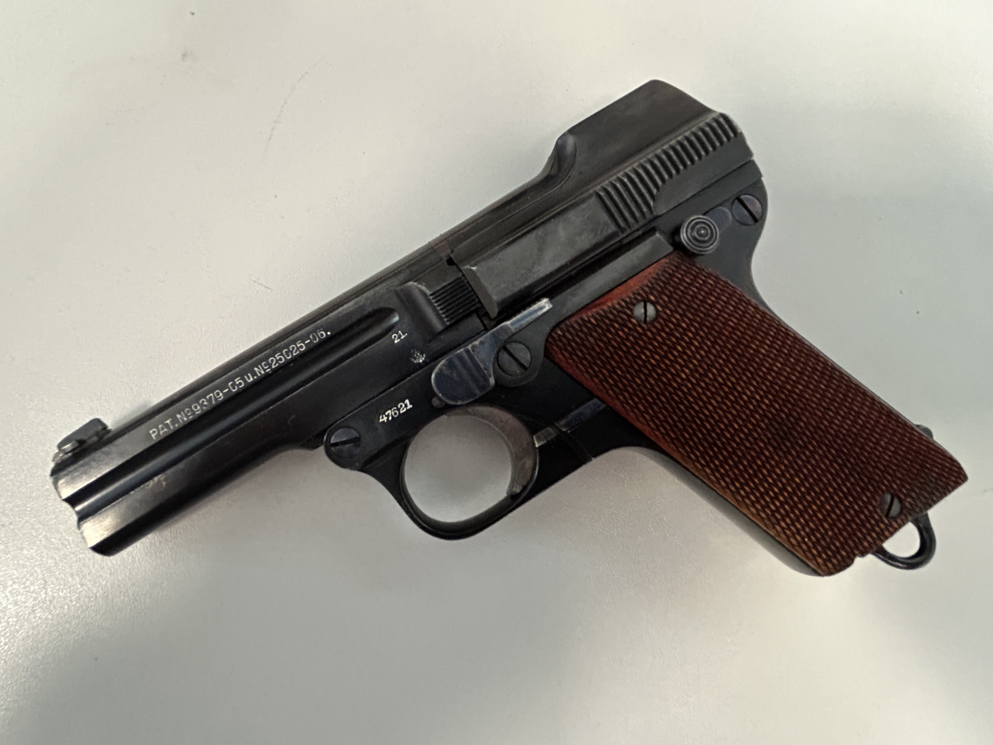Pistole Steyr 1909/34  aus dem Jahre 1921 verm. Republik - Adler