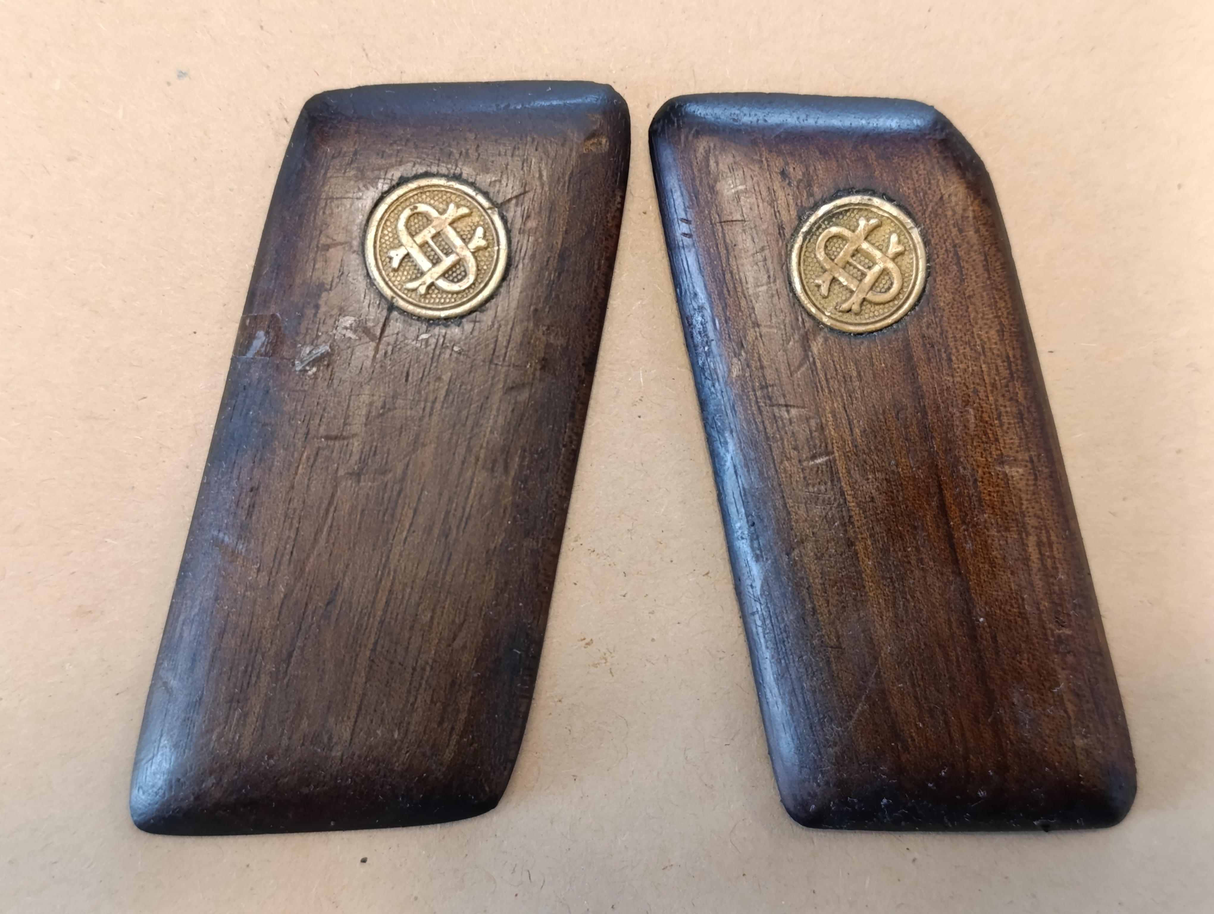 Griffschalen für Ortgies 7,65