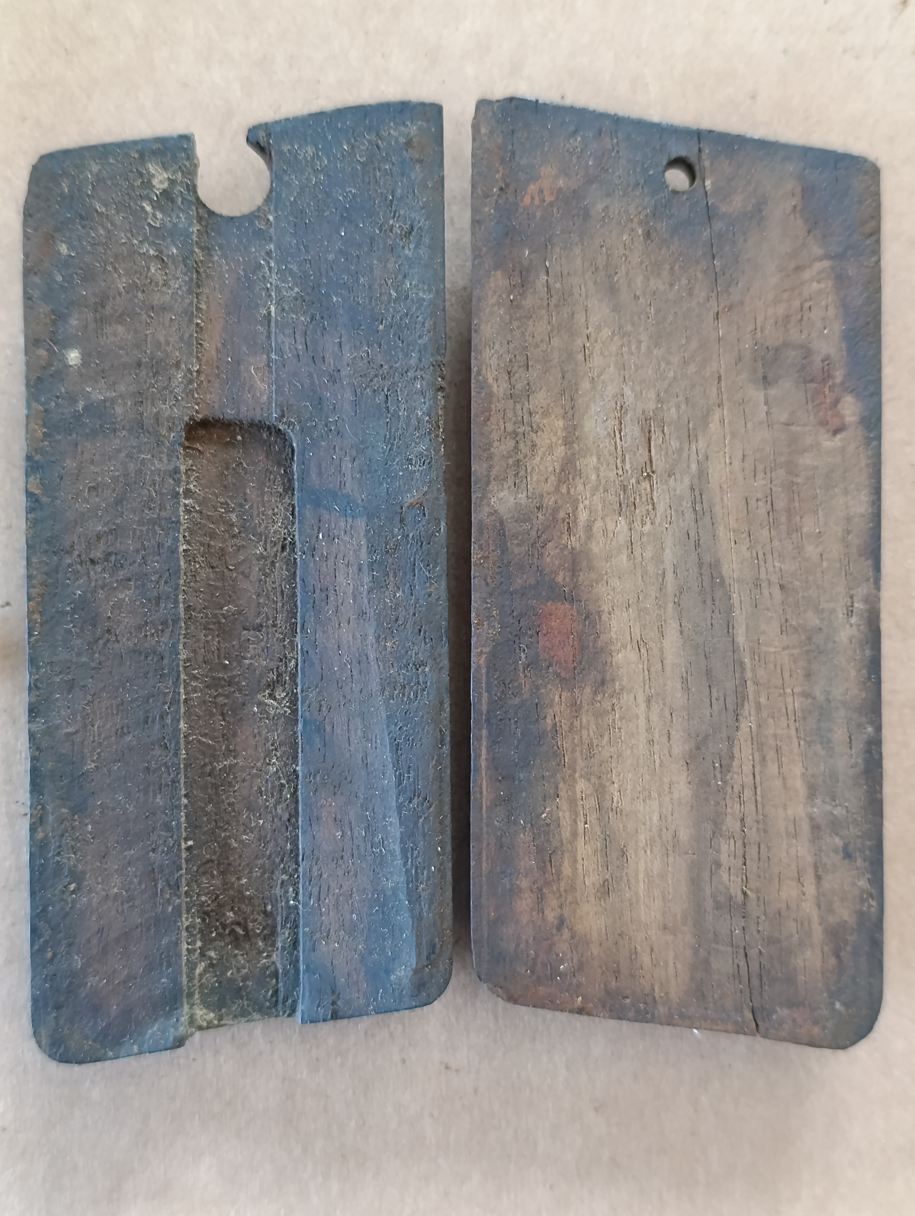 Griffschalen für Steyr M 1912