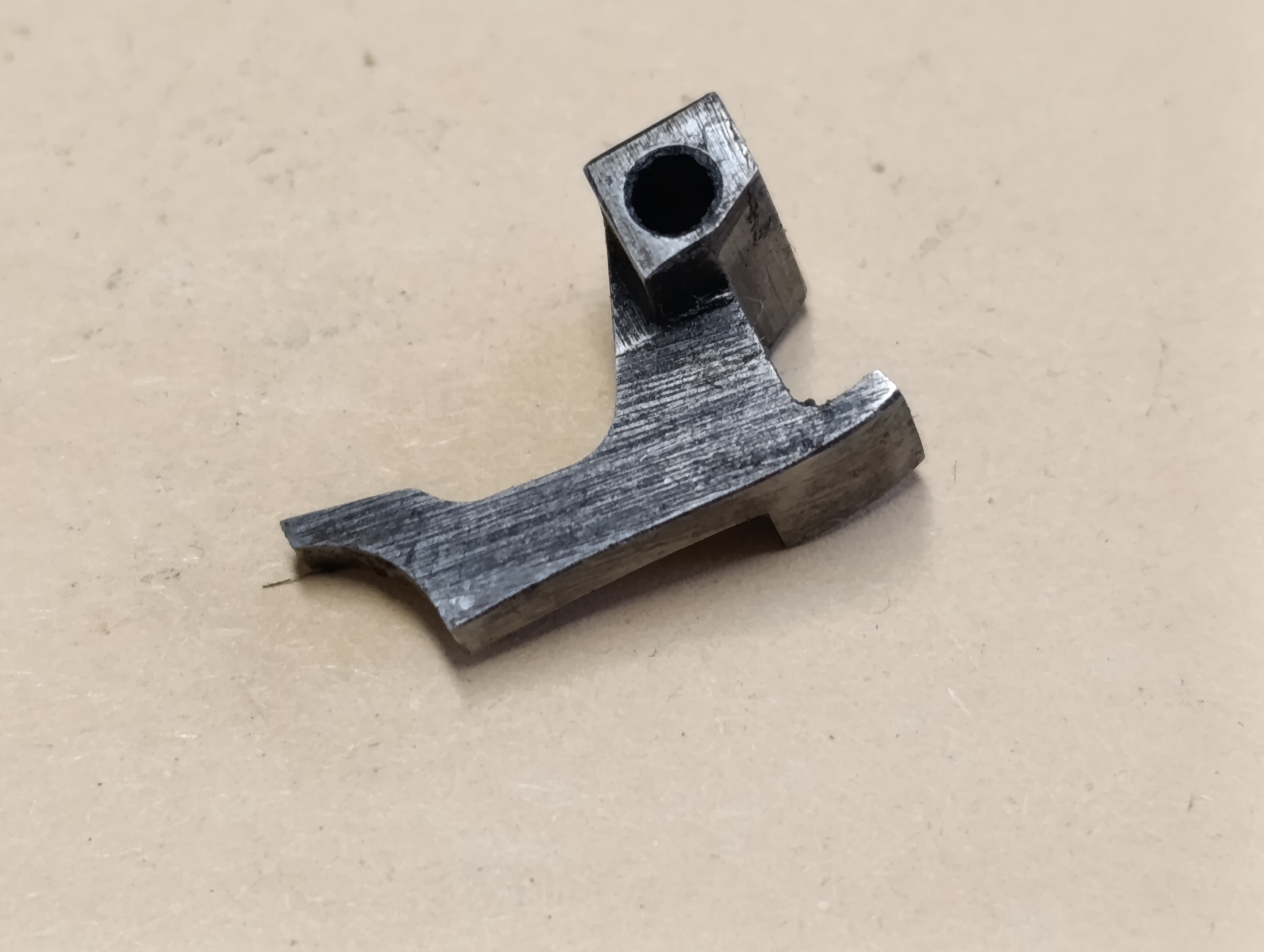 Abzugsstollen für Pistole FN 1906