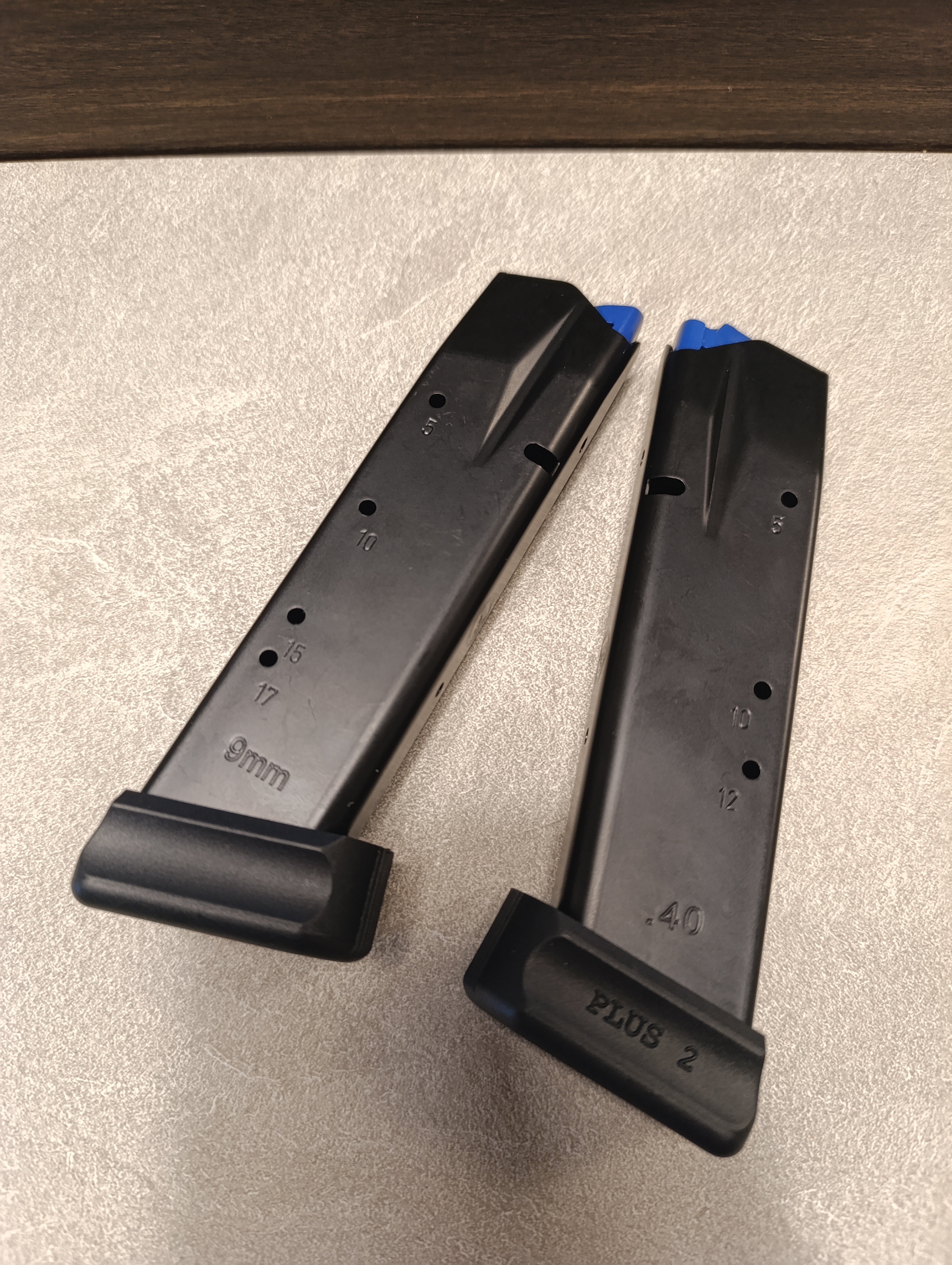 CZ Magazin Shadow 1 9 x 19 Schwarz CZ Magazin Shadow 1 9 x 19 Schwarz