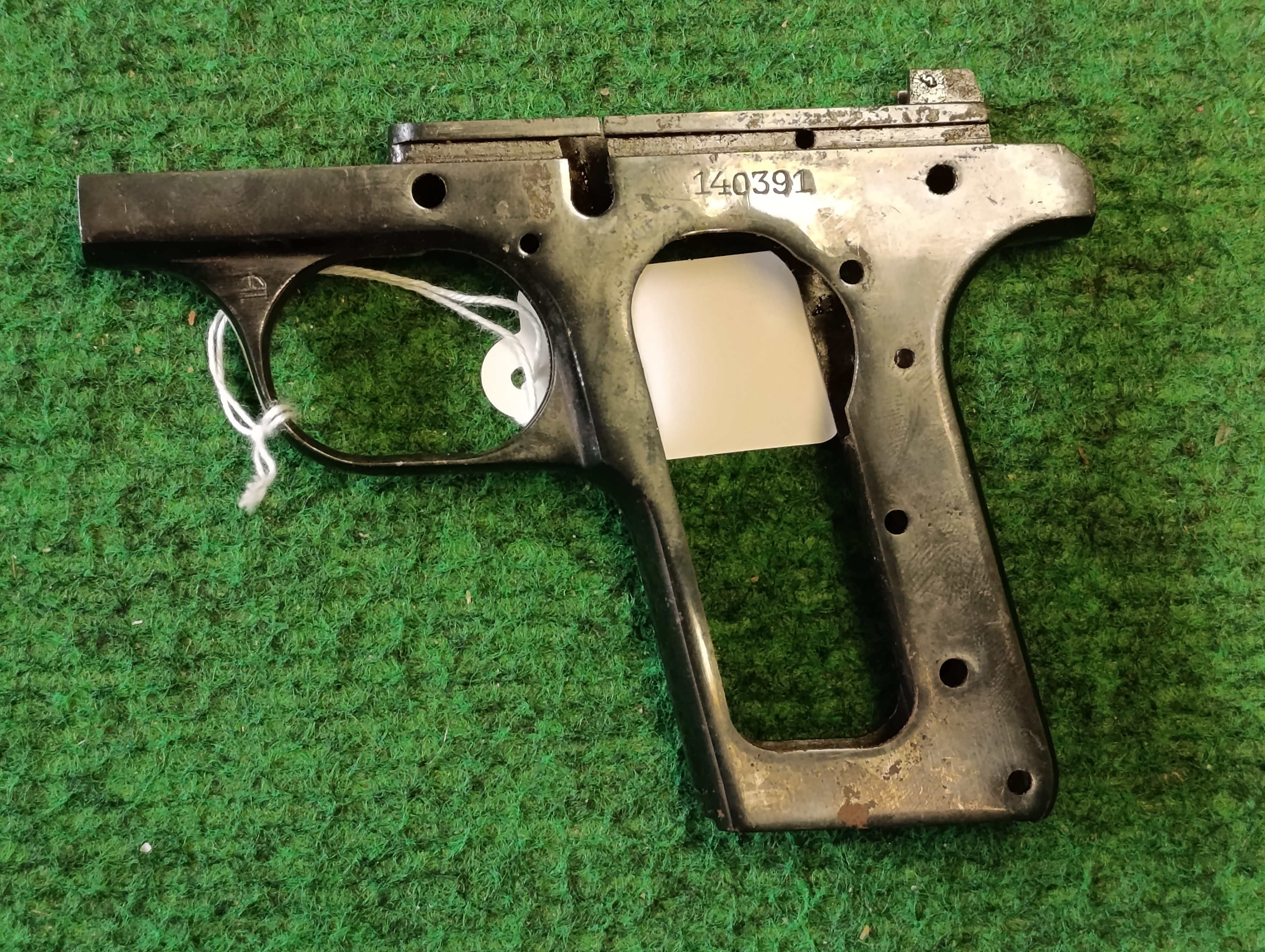 Griffstück für Pistole Femaru 37 M